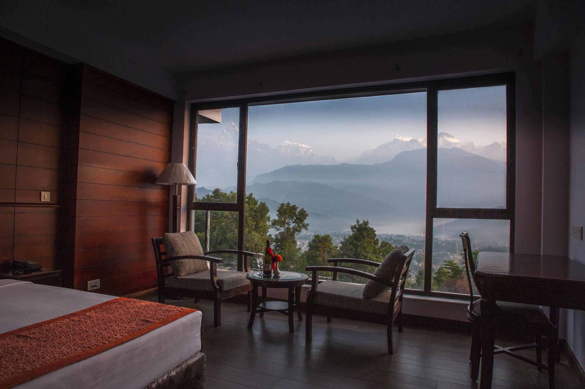 Himalayan Front Hotel By Kgh Group Pokhara Exteriör bild